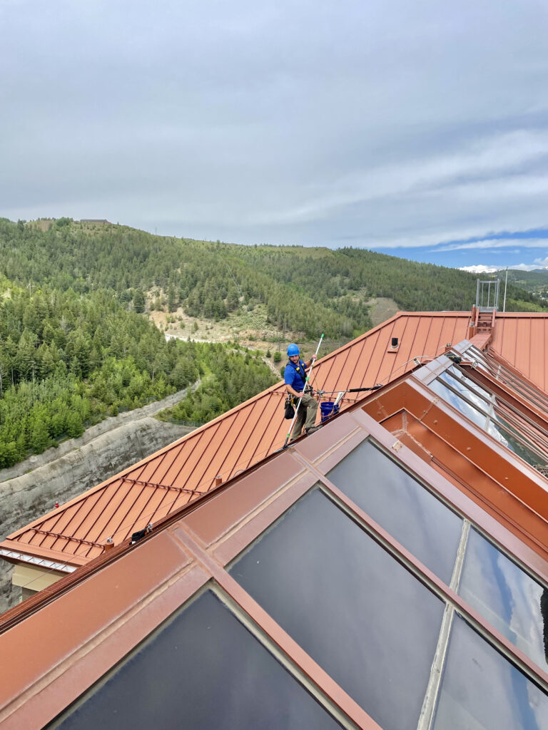 High Commercial Winow Cleaners Denver and Colorado